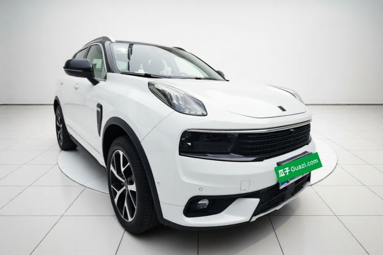 Used Lynk & Co 01 2017 2.0T Four-Wheel Drive Pro Edition Front Right 45 Deg