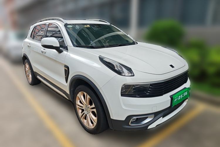 Used Lynk & Co 01 2017 2.0T Two-Wheel Drive Pro Edition Front Right 45 Deg
