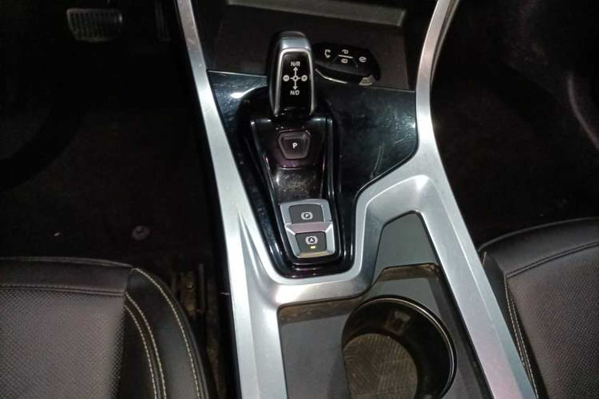 Used Lynk & Co 01 2017 2.0T Two-Wheel Drive Pro Edition Gear Lever