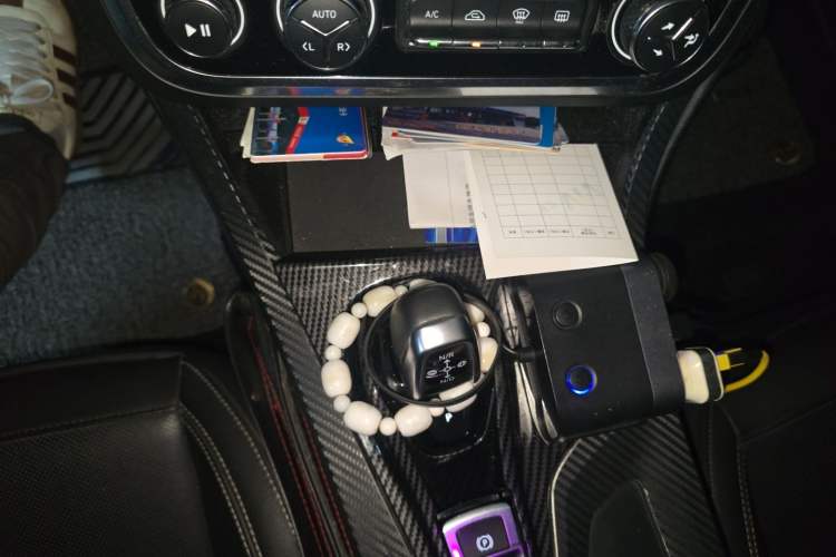 Used Lynk & Co 01 2017 2.0T Two-Wheel Drive Pro Edition Gear Lever