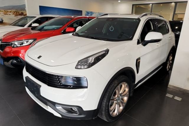 Lynk & Co 01 2017 2.0T Two-Wheel Drive Pro Edition de segunda mano