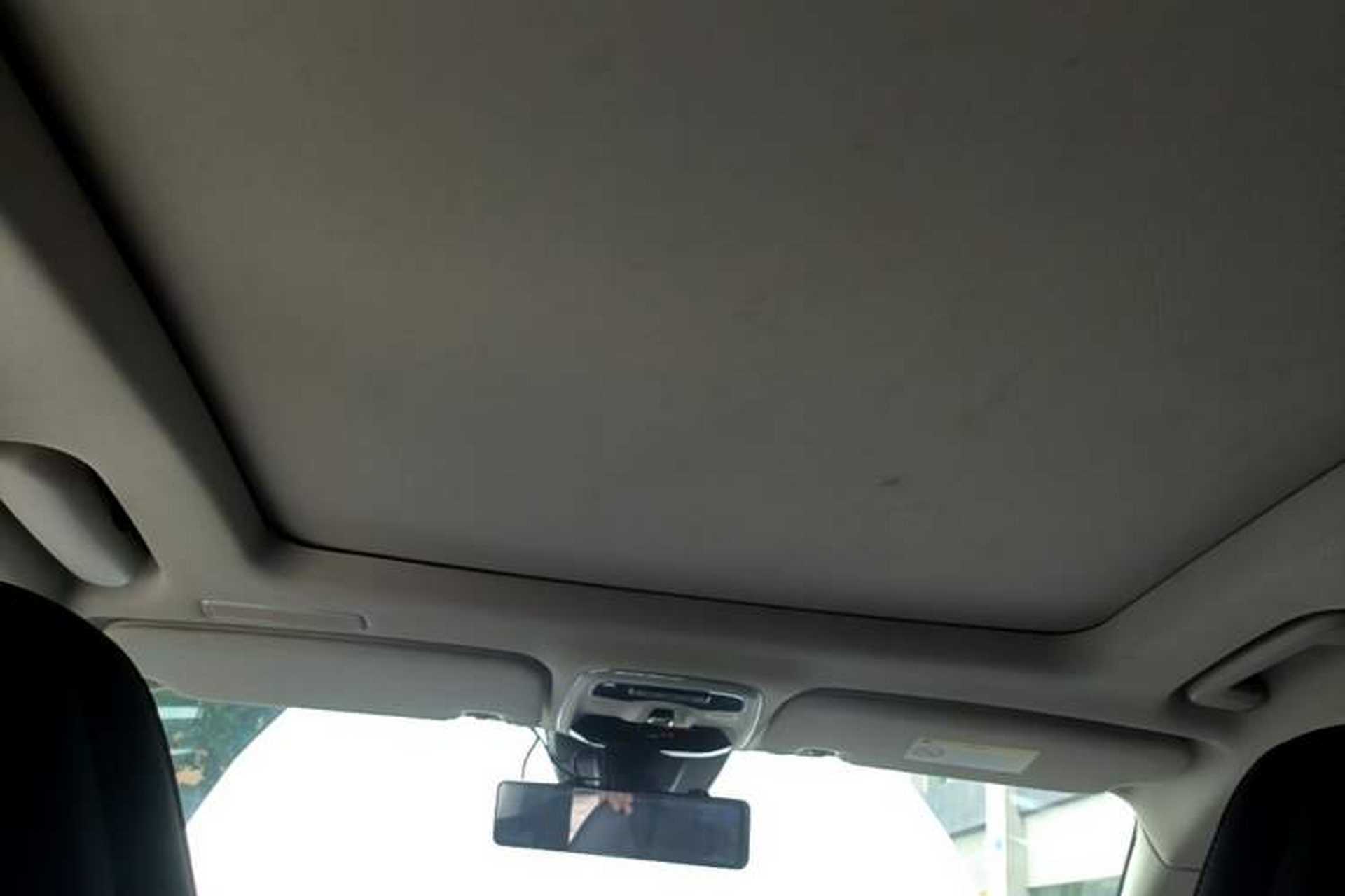 Used Lynk & Co 01 2017 2.0T Two-Wheel Drive Pro Edition Headliner