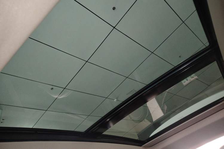 Used Lynk & Co 01 2017 2.0T Two-Wheel-Drive Version Headliner