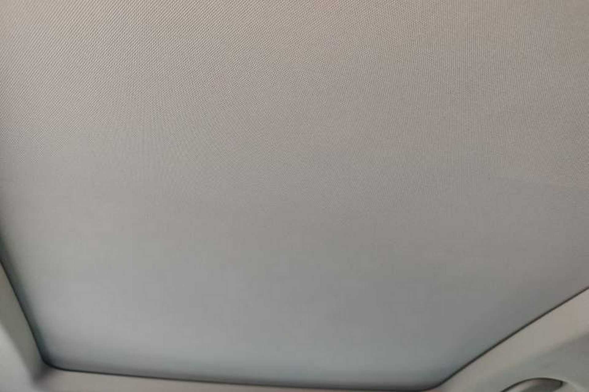 Used Lynk & Co 01 2017 2.0T Two-Wheel Drive Pro Edition Headliner