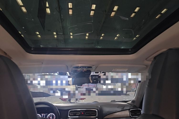 Used Lynk & Co 01 2017 2.0T Two-Wheel Drive Pro Edition Headliner