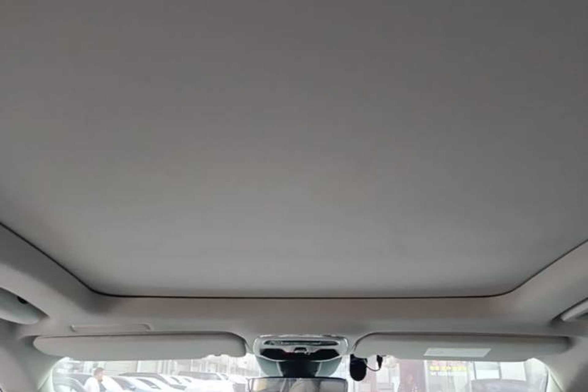 Used Lynk & Co 01 2017 2.0T Two-Wheel Drive Pro Edition Headliner