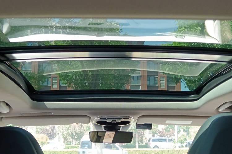 Used Lynk & Co 01 2017 2.0T Four-Wheel Drive Pro Edition Headliner