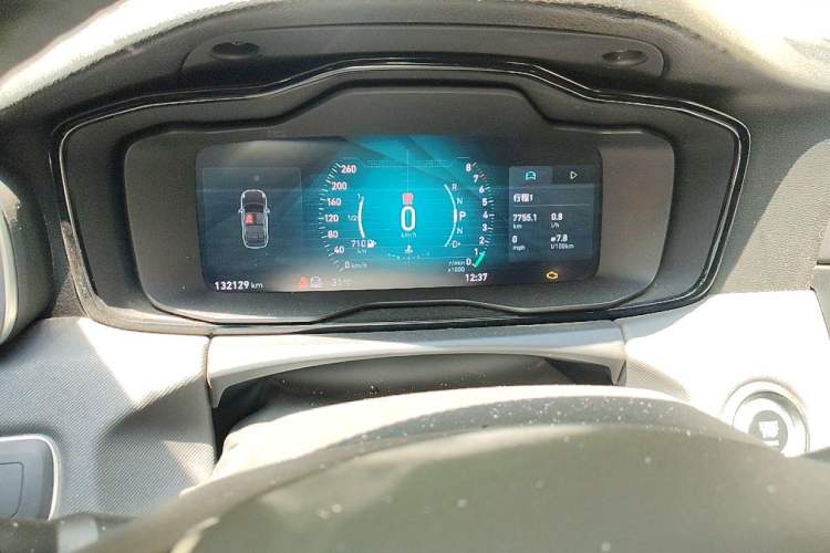 Used Lynk & Co 01 2017 2.0T Four-Wheel Drive Pro Edition Instrument Cluster