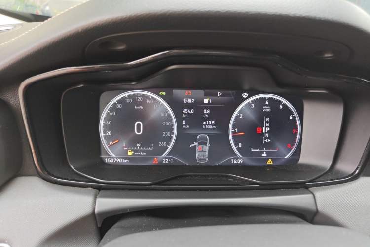 Used Lynk & Co 01 2017 2.0T Two-Wheel-Drive Version Instrument Cluster