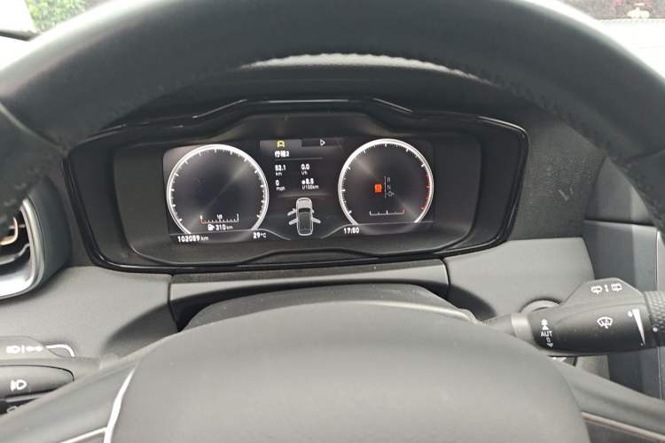 Used Lynk & Co 01 2017 2.0T Two-Wheel Drive Pro Edition Instrument Cluster