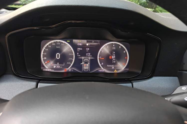 Used Lynk & Co 01 2017 2.0T Two-Wheel Drive Pro Edition Instrument Cluster