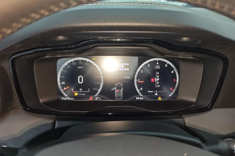 Used Lynk & Co 01 2017 2.0T Two-Wheel Drive Pro Edition Instrument Cluster