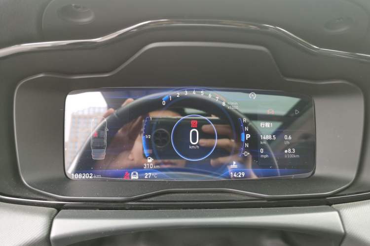 Used Lynk & Co 01 2017 2.0T Four-Wheel Drive Pro Edition Instrument Cluster