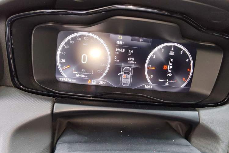 Used Lynk & Co 01 2017 2.0T Four-Wheel Drive Pro Edition Instrument Cluster