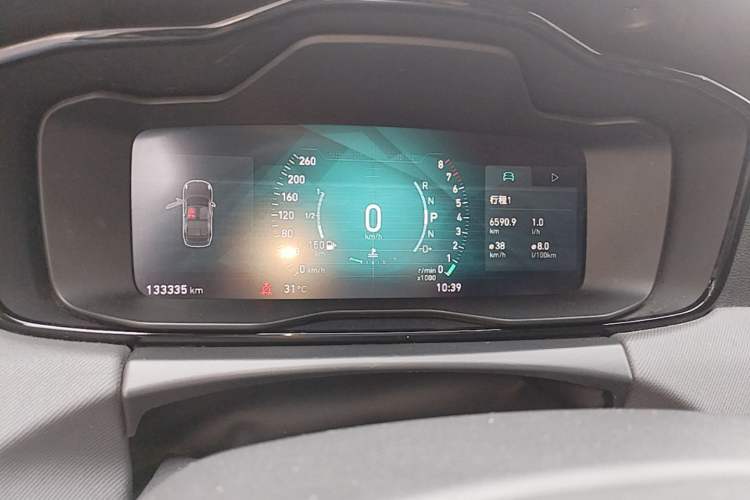 Used Lynk & Co 01 2017 2.0T Two-Wheel Drive Pro Edition Instrument Cluster
