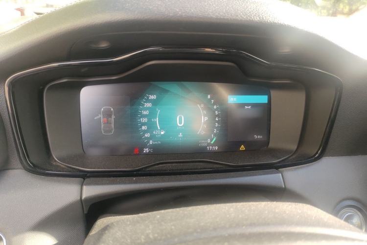 Used Lynk & Co 01 2017 2.0T Two-Wheel Drive Pro Edition Instrument Cluster