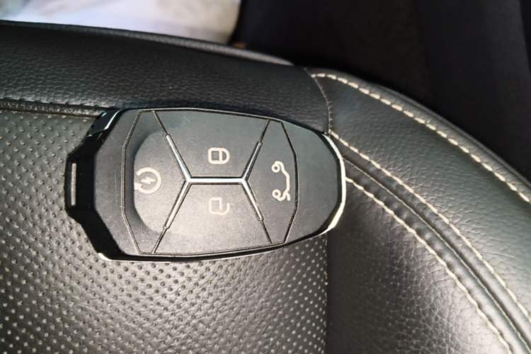 Used Lynk & Co 01 2017 2.0T Two-Wheel Drive Pro Edition Interior 1
