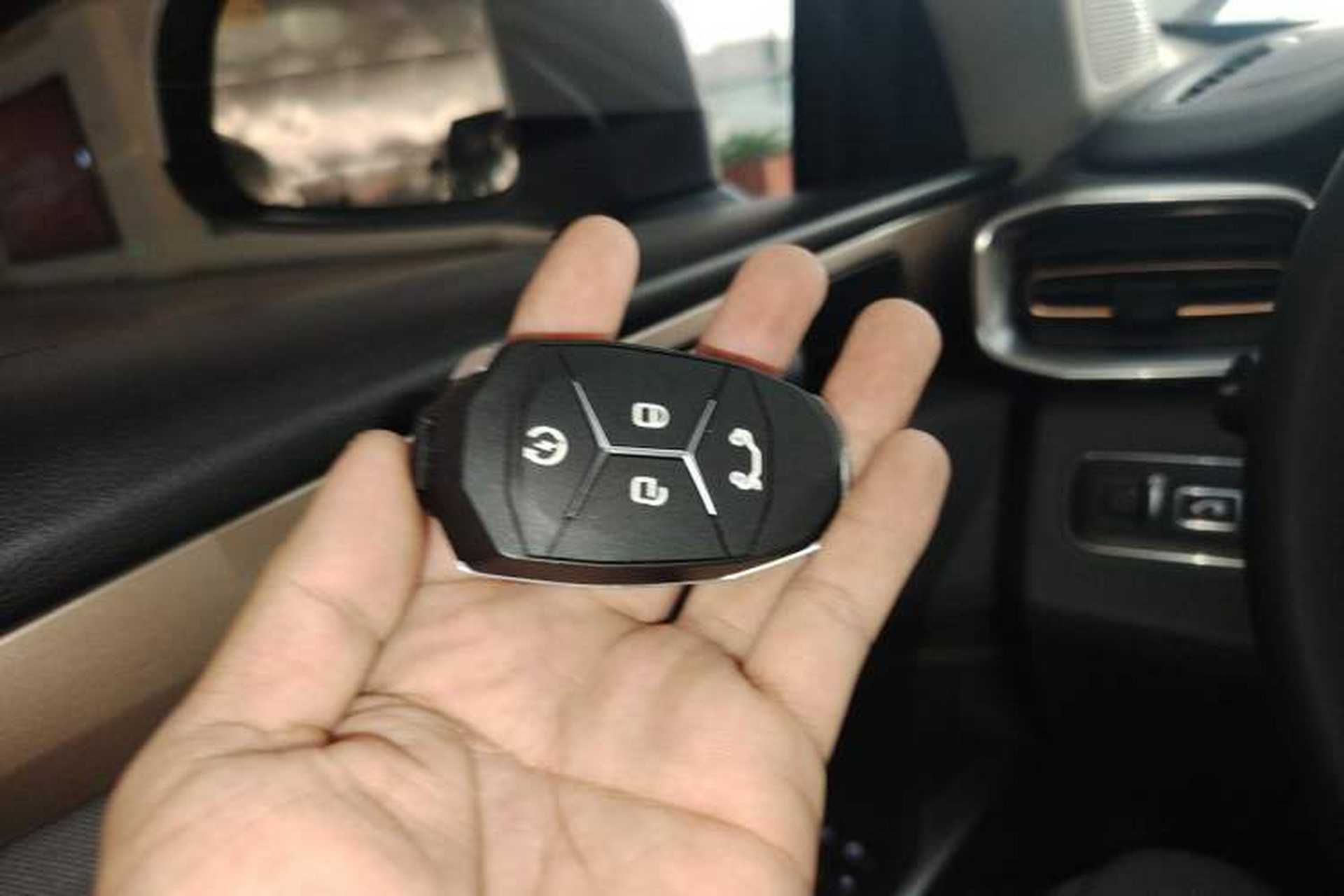 Used Lynk & Co 01 2017 2.0T Two-Wheel-Drive Version Interior 1