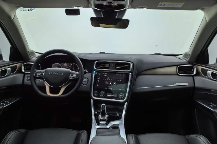 Used Lynk & Co 01 2017 2.0T Two-Wheel Drive Pro Edition Interior 1