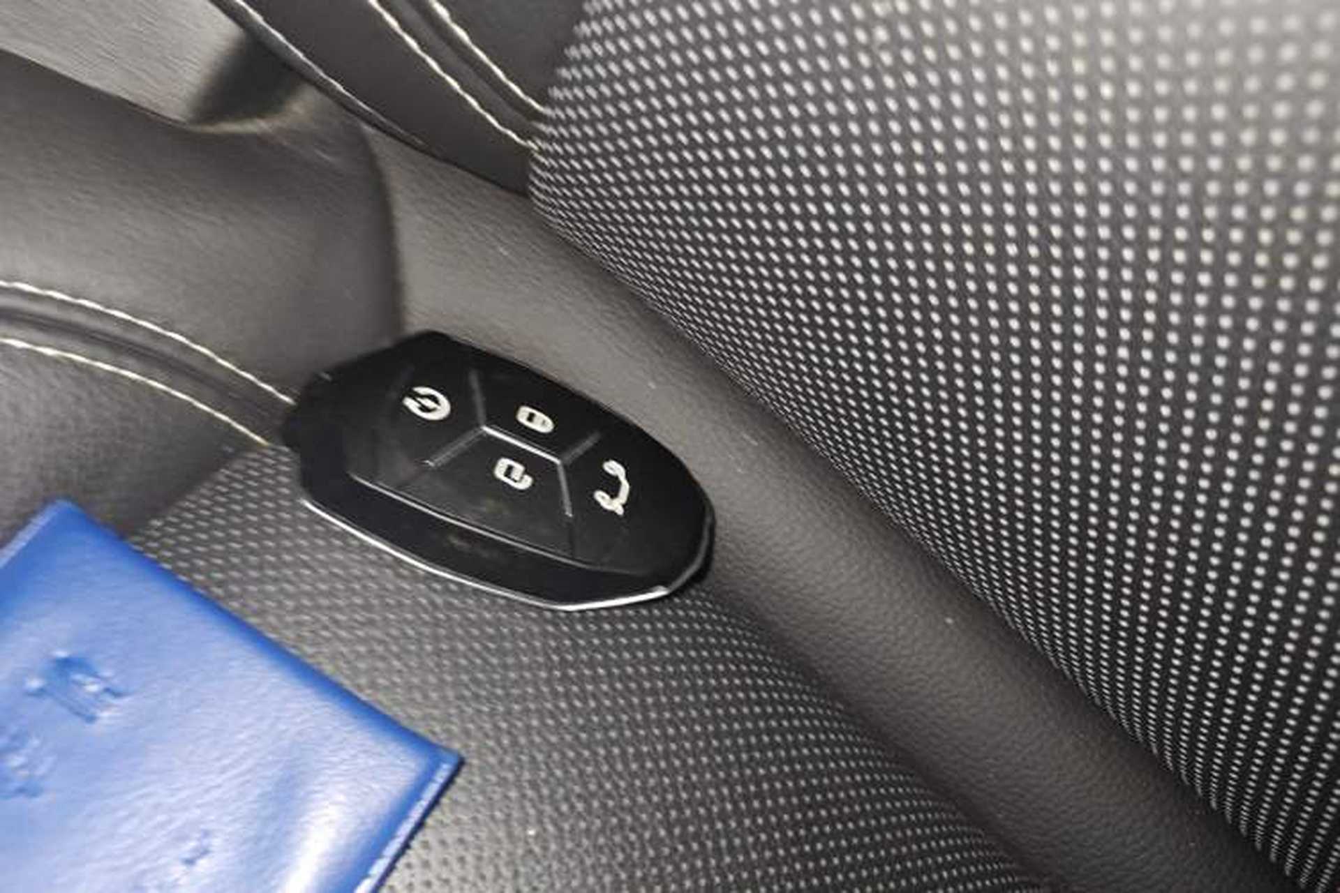 Used Lynk & Co 01 2017 2.0T Two-Wheel Drive Pro Edition Interior 1