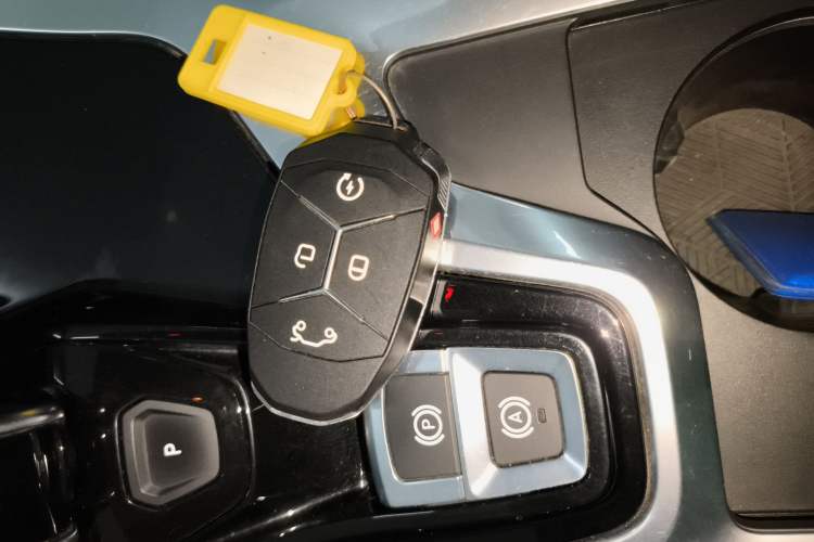 Used Lynk & Co 01 2017 2.0T Two-Wheel-Drive Version Interior 1