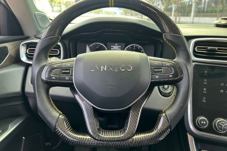 Used Lynk & Co 01 2017 2.0T Two-Wheel Drive Pro Edition Interior 10