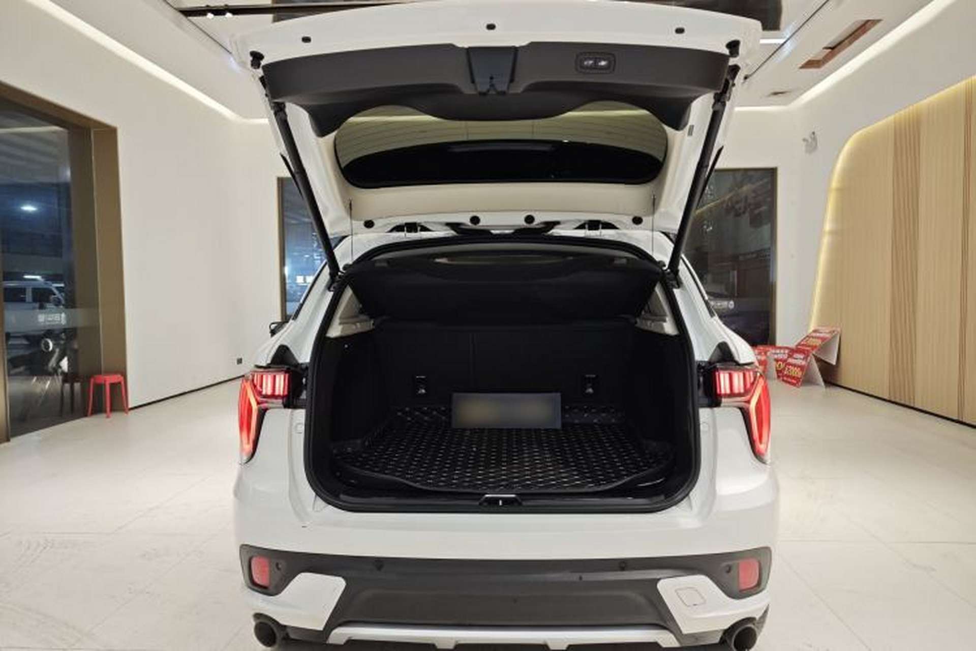 Used Lynk & Co 01 2017 2.0T Four-Wheel Drive Pro Edition Interior 11