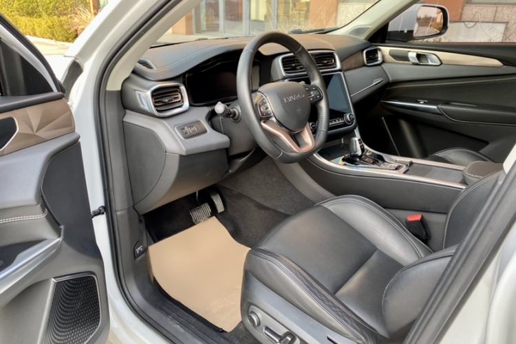 Used Lynk & Co 01 2017 2.0T Two-Wheel Drive Pro Edition Interior 2