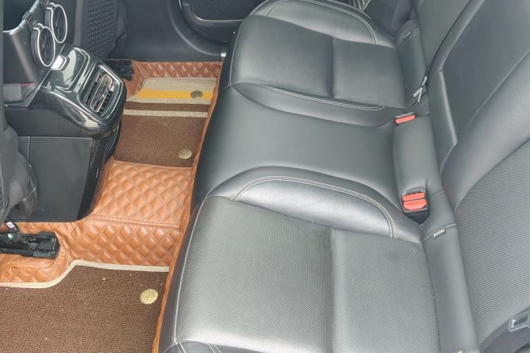 Used Lynk & Co 01 2017 2.0T Two-Wheel Drive Pro Edition Interior 2