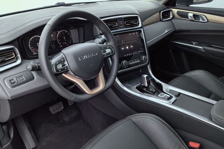Used Lynk & Co 01 2017 2.0T Two-Wheel Drive Pro Edition Interior 2