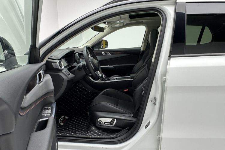 Used Lynk & Co 01 2017 2.0T Four-Wheel Drive Pro Edition Interior 3