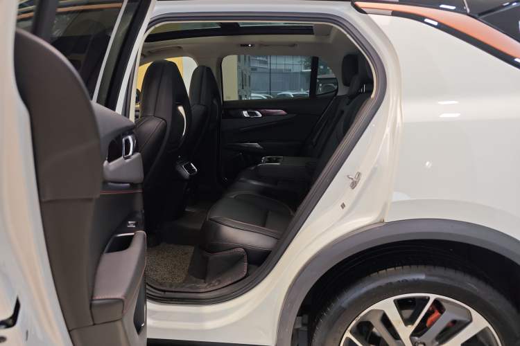 Used Lynk & Co 01 2017 2.0T Four-Wheel Drive Pro Edition Interior 3