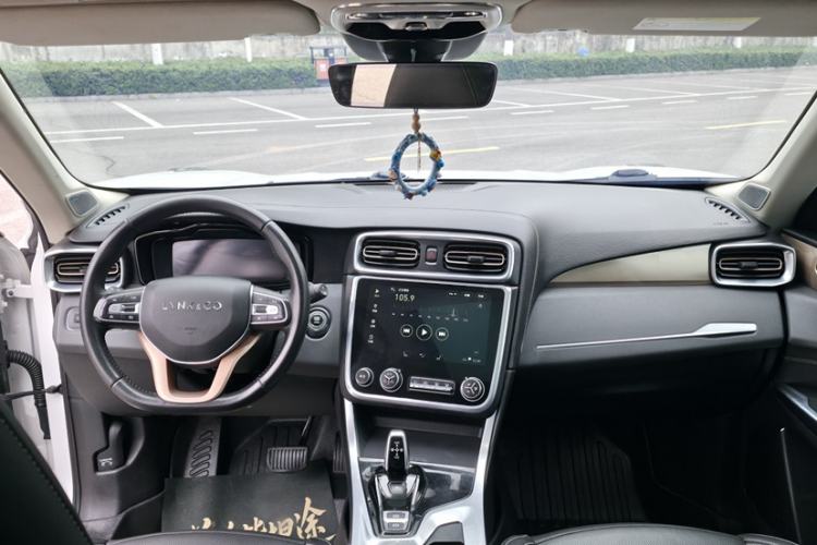 Used Lynk & Co 01 2017 2.0T Two-Wheel Drive Pro Edition Interior 3