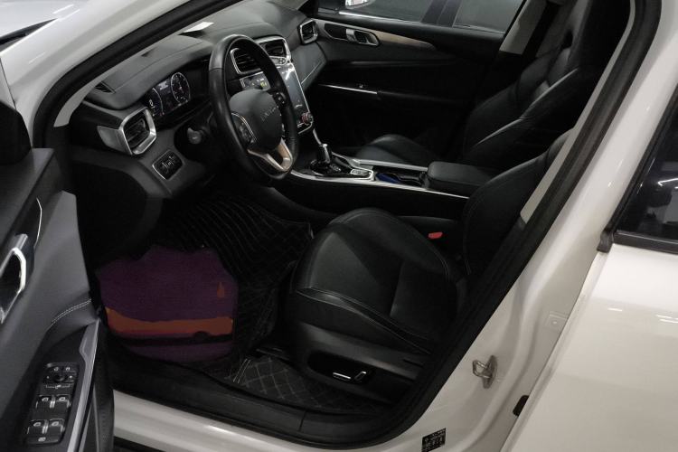 Used Lynk & Co 01 2017 2.0T Two-Wheel-Drive Version Interior 3