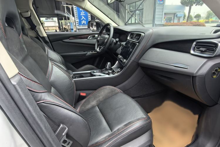 Used Lynk & Co 01 2017 2.0T Four-Wheel Drive Pro Edition Interior 4