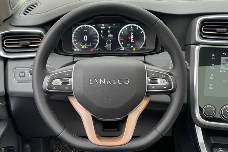 Used Lynk & Co 01 2017 2.0T Two-Wheel Drive Pro Edition Interior 5