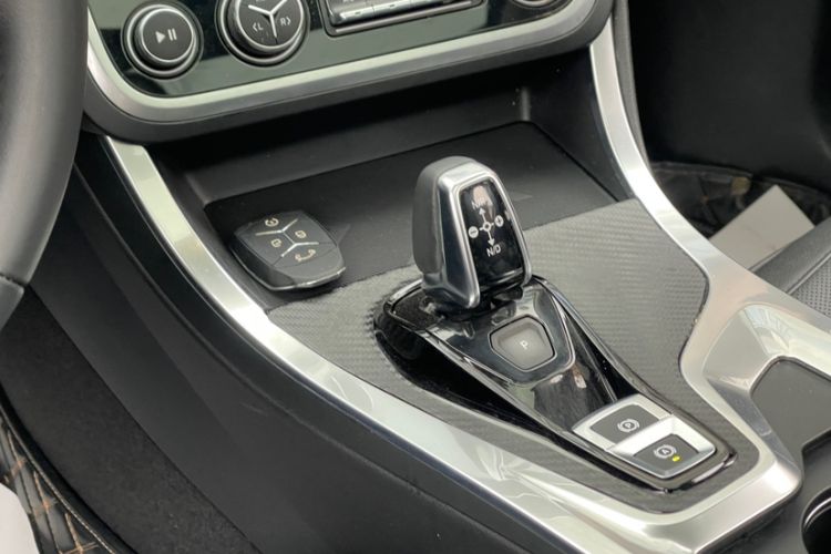 Used Lynk & Co 01 2017 2.0T Two-Wheel Drive Pro Edition Interior 6