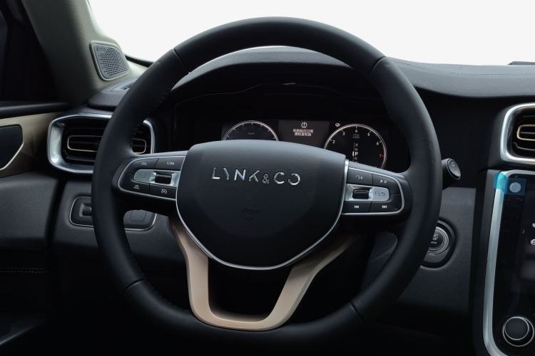 Used Lynk & Co 01 2017 2.0T Two-Wheel Drive Pro Edition Interior 6