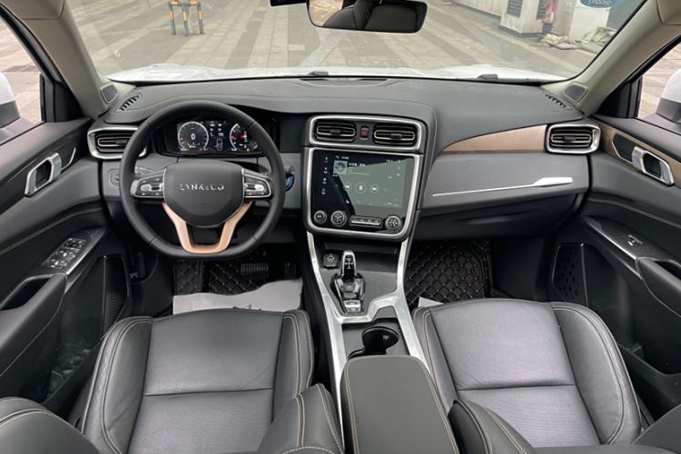 Used Lynk & Co 01 2017 2.0T Two-Wheel Drive Pro Edition Interior 7