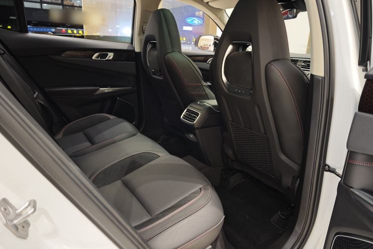 Used Lynk & Co 01 2017 2.0T Four-Wheel Drive Pro Edition Interior 8