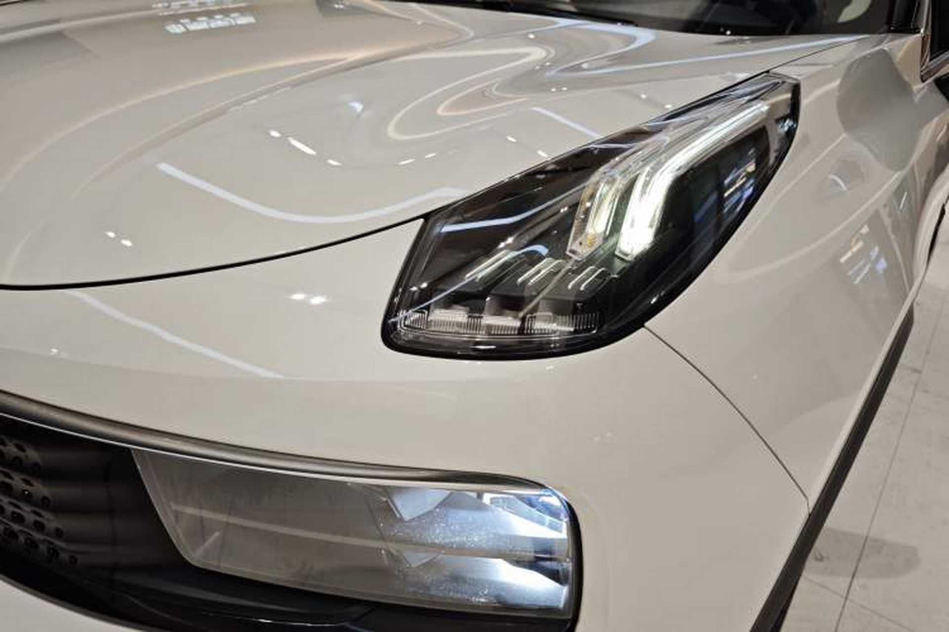 Used Lynk & Co 01 2017 2.0T Four-Wheel Drive Pro Edition Left Front Headlight