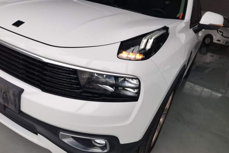 Used Lynk & Co 01 2017 2.0T Two-Wheel Drive Pro Edition Left Front Headlight