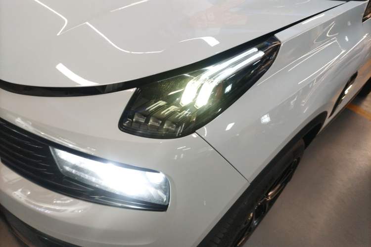 Used Lynk & Co 01 2017 2.0T Two-Wheel Drive Pro Edition Left Front Headlight