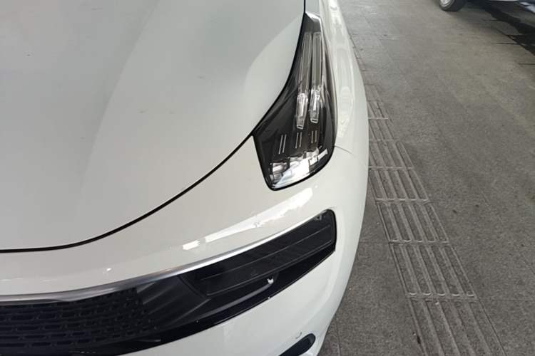 Used Lynk & Co 01 2017 2.0T Four-Wheel Drive Pro Edition Left Front Headlight