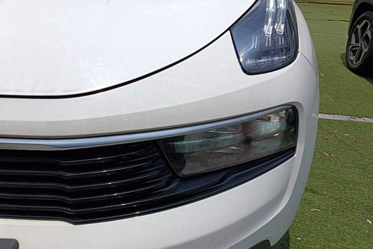 Used Lynk & Co 01 2017 2.0T Two-Wheel Drive Pro Edition Left Front Headlight