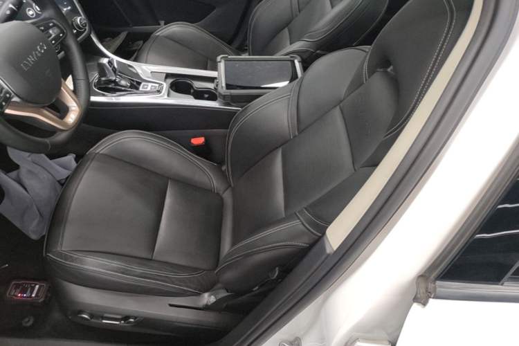 Used Lynk & Co 01 2017 2.0T Two-Wheel Drive Pro Edition Left Front Seat