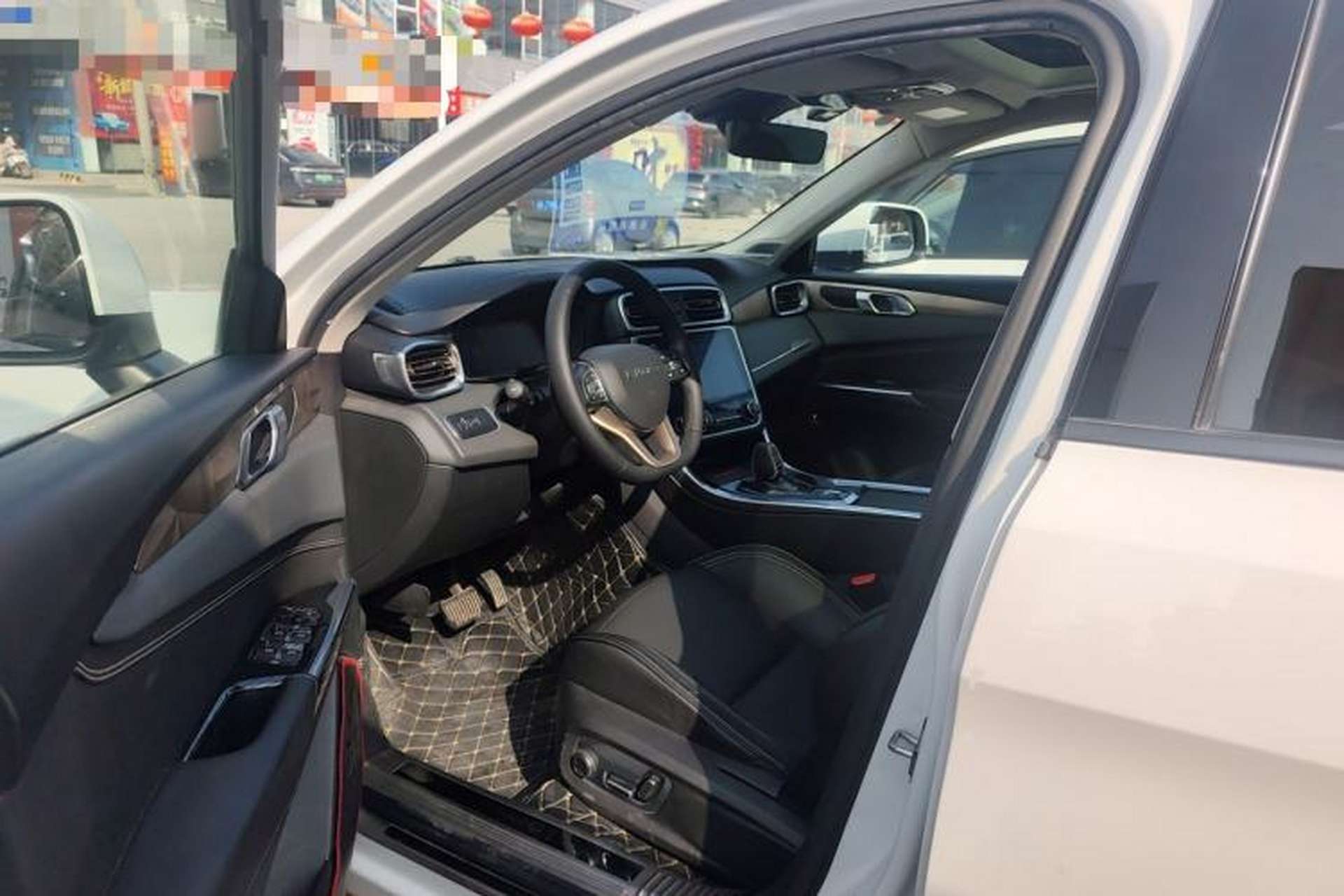 Used Lynk & Co 01 2017 2.0T Two-Wheel Drive Pro Edition Left Front Seat
