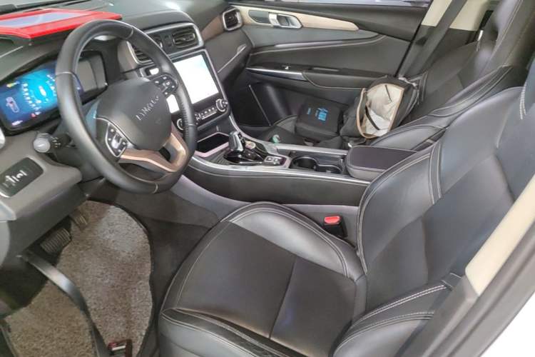 Used Lynk & Co 01 2017 2.0T Two-Wheel Drive Pro Edition Left Front Seat