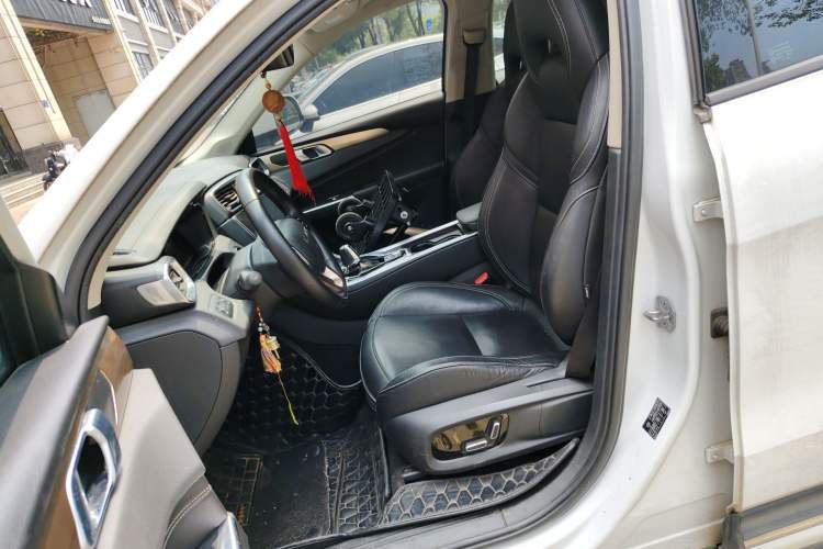 Used Lynk & Co 01 2017 2.0T Two-Wheel-Drive Version Left Front Seat