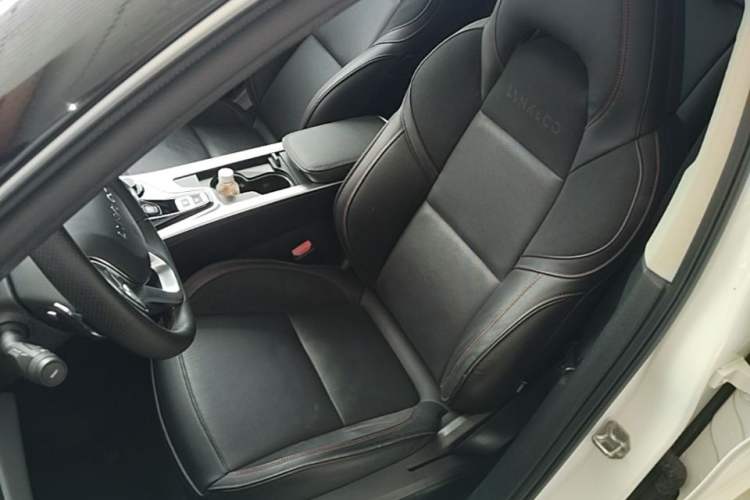 Used Lynk & Co 01 2017 2.0T Four-Wheel Drive Pro Edition Left Front Seat